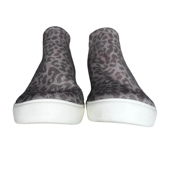 Ryka Vera Sneaker in Camel Brown Leopard Size 9 - Picture 4 of 12